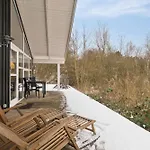 Prázdninový dům With And Sauna Close To Nature *